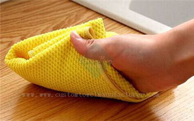 China Bulk Custom Yellow Corn Kernel Quick Dry Home Dusting Towels Supplier